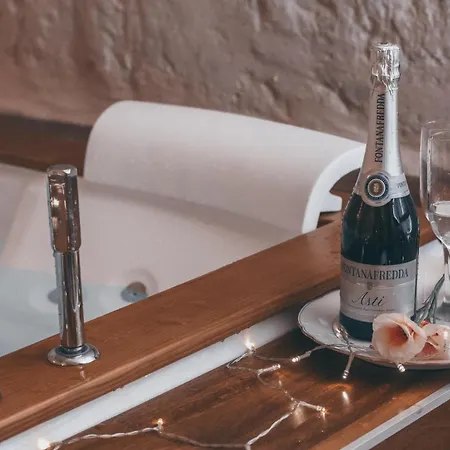 Bellavita Rooms- Isabel Luxury * Matera