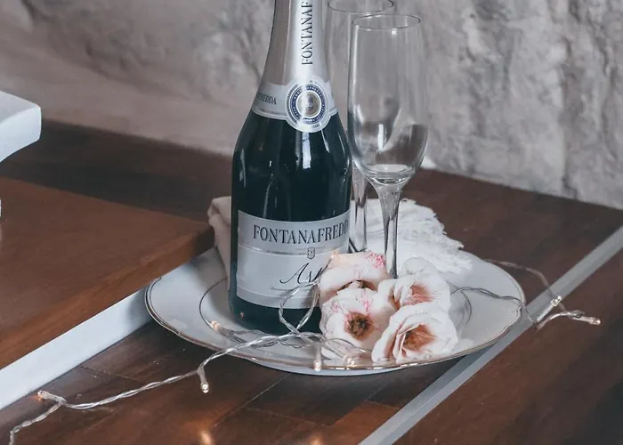 Bellavita Rooms- Isabel Luxury بيت للعطل ماتيرا